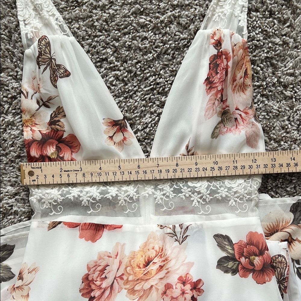 Like New! MAJORELLE Maggie Dress in White Zinnia Maxi in Size S - Picture 15 of 16